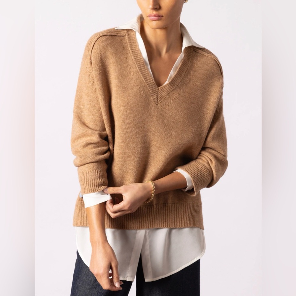Brochu Walker, Camel “The Looker Layered V-Neck”, Size M